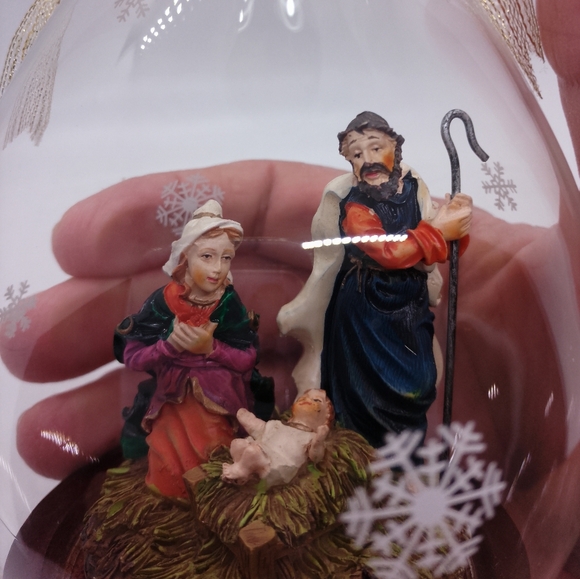 Hand Blown Glass Ornament Holy Family Christmas Decor - Picture 4 of 5